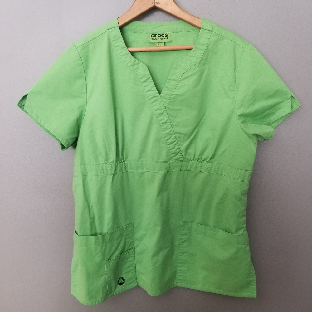CROCS Medical Apparel Nursing  Scrubs Top M Lime Green